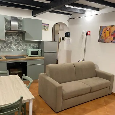 Casa Vicolo Moroni - Trastevere * Roma